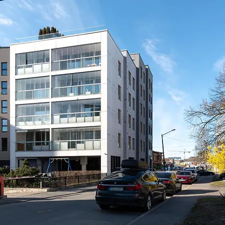 Apartman 3-bedroom With Sauna And Balcony